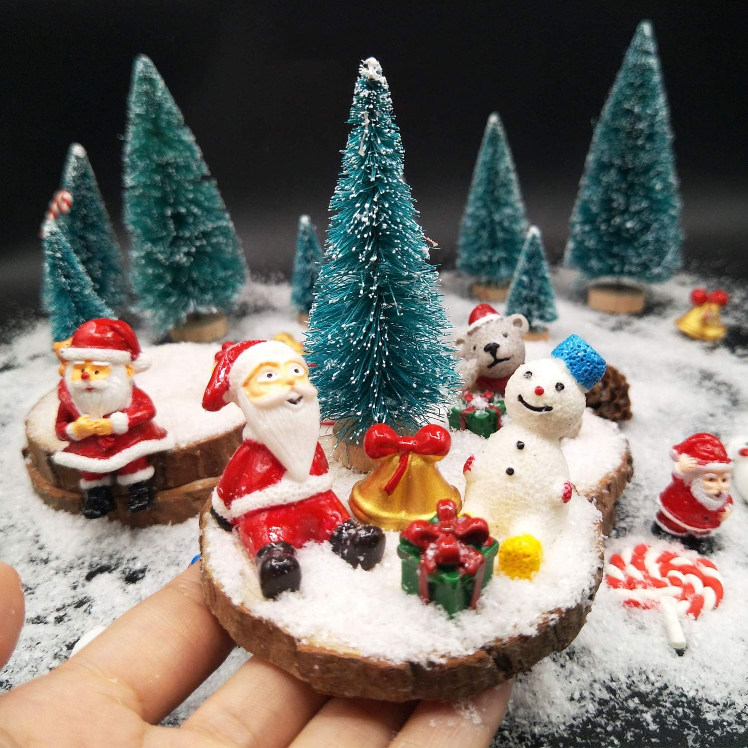 5PCS Winter Christmas Miniature Ornament Kits for DIY Christmas Scene Fairy Garden Dollhouse Home Décor, Mini Christmas Trees, Snowman for Christmas Party Decoration Micro Landscape