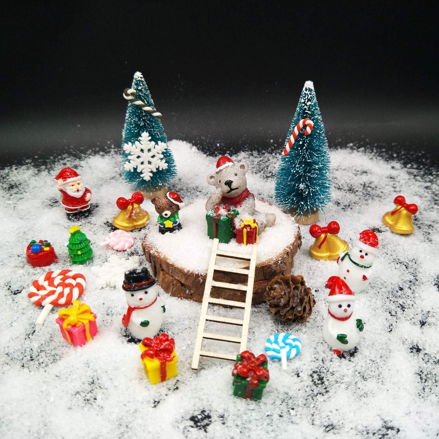 5PCS Winter Christmas Miniature Ornament Kits for DIY Christmas Scene Fairy Garden Dollhouse Home Décor, Mini Christmas Trees, Snowman for Christmas Party Decoration Micro Landscape