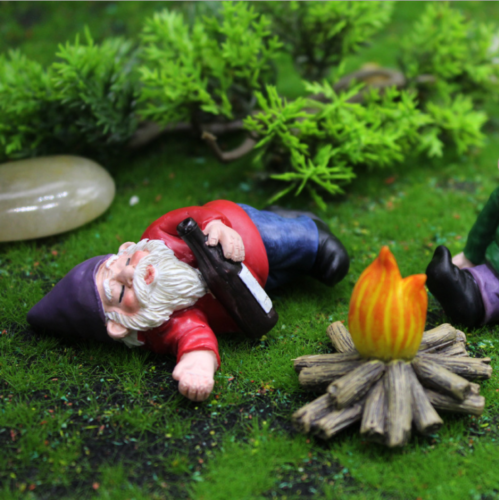 4X Mini Drunk Gnomes Dwarf Fairy Garden Statue Miniatures Courtyard Elf Figure