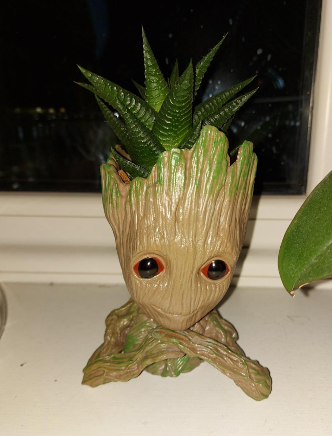 Groot Plant Pot Flowerpot Baby Groot Figures Cute Model, Succulent Planter Cute Green Plants Flower Pot with Hole Groott Pen Holder