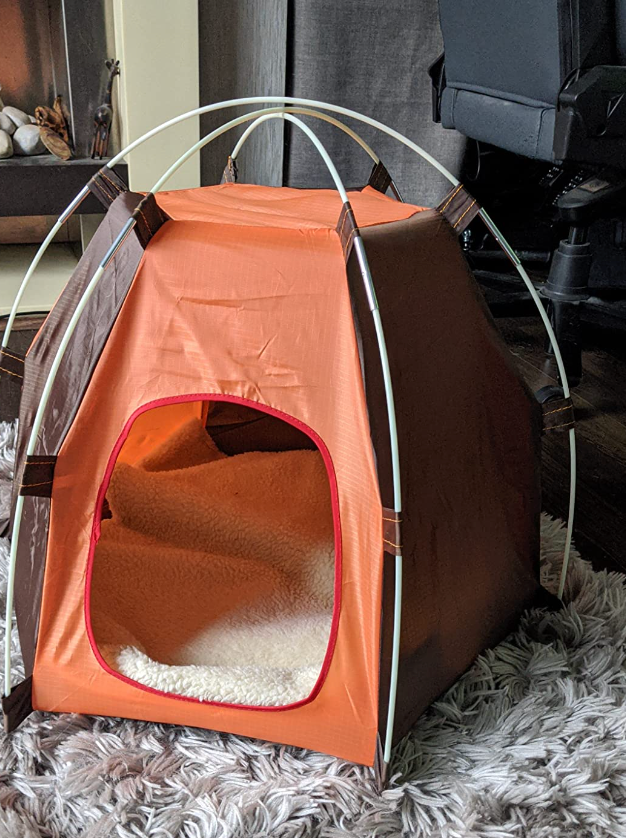 Portable Folding Dog Tent Cat House Bed, Outdoor Waterproof Animals Shelter Wigwam, Summer Beach Sunscreen Rabbit,Travel Camping pet Cage in Car, Door Entrance size 20 * 24 cm