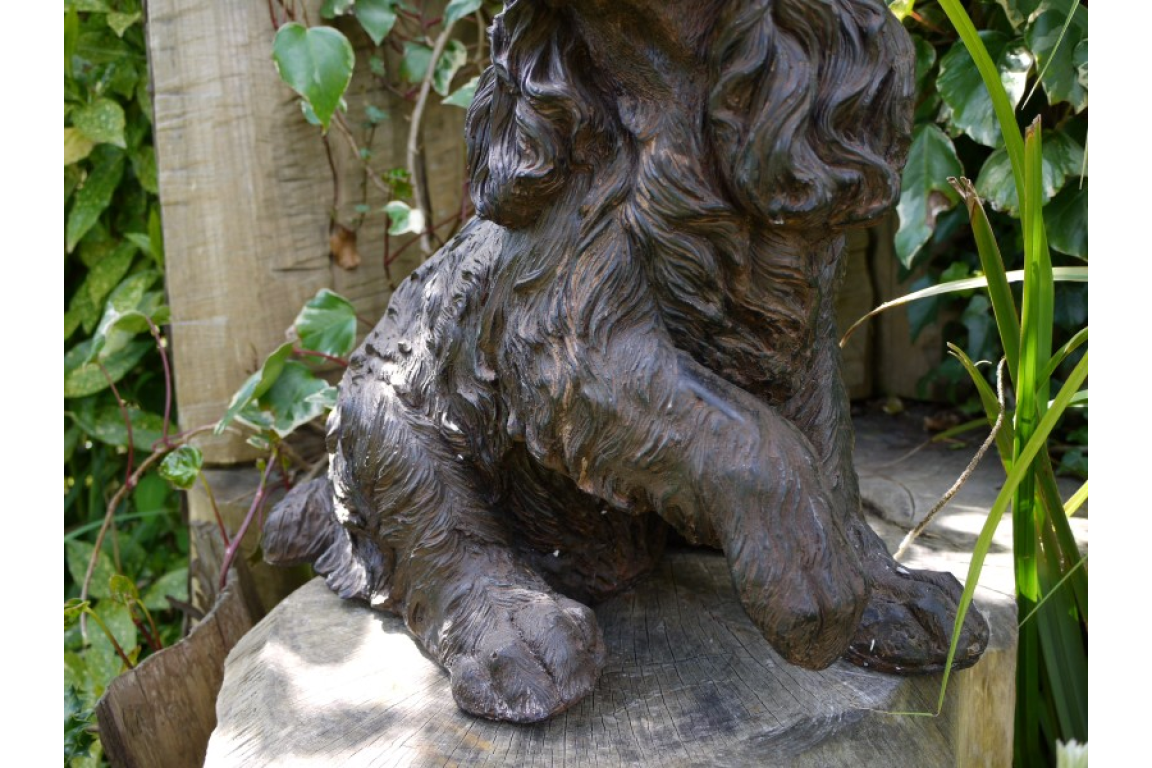 Cocker Spaniel Dog Statue Garden Sculpture Resin Black Animal Figurine Ornament