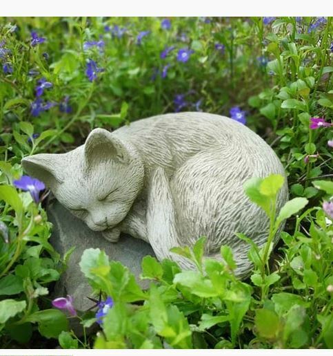 Sleeping Cat Statue | Reconstituted Stone Kitty Animal Concrete Garden Ornament