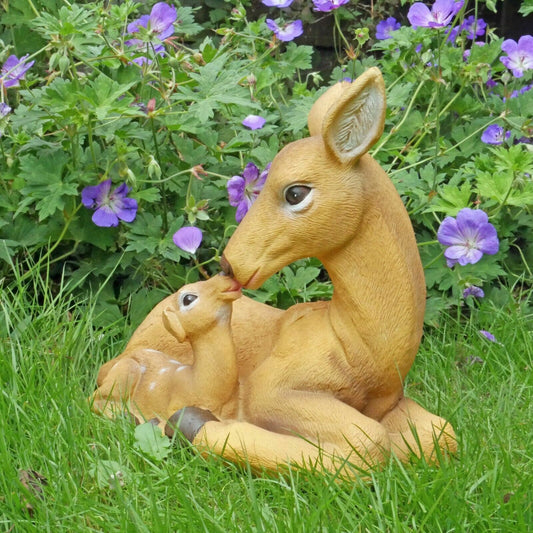 Doe & Fawn Sculpture Deer Garden Ornament Stag Animal Statue Reindeer Décor