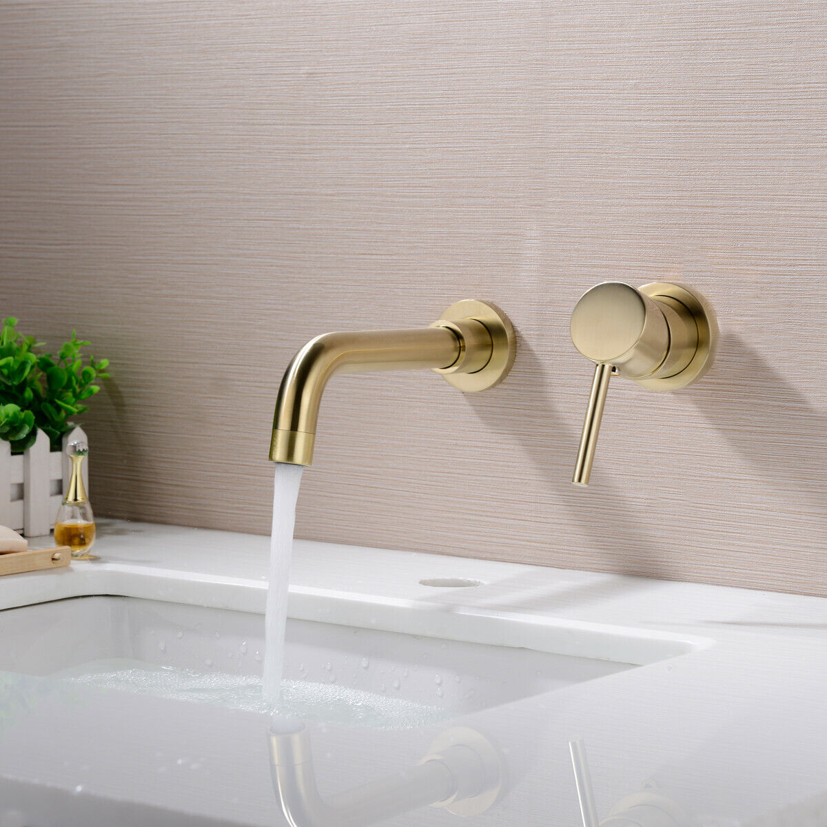 Bathroom Basin Sink Brass Mixer Taps Bathtub Single Lever Swivel Spout Faucet