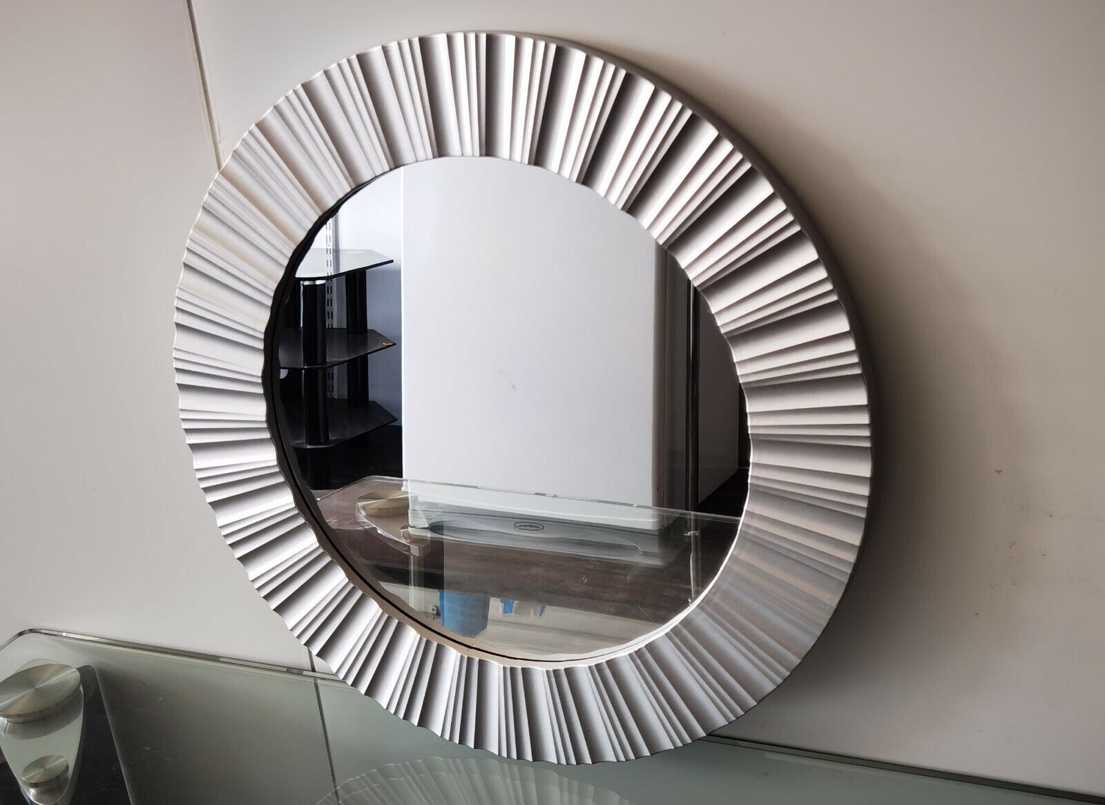 Silver Round Frame Home Bathroom Glass Wall Mounted Mirror 51cm