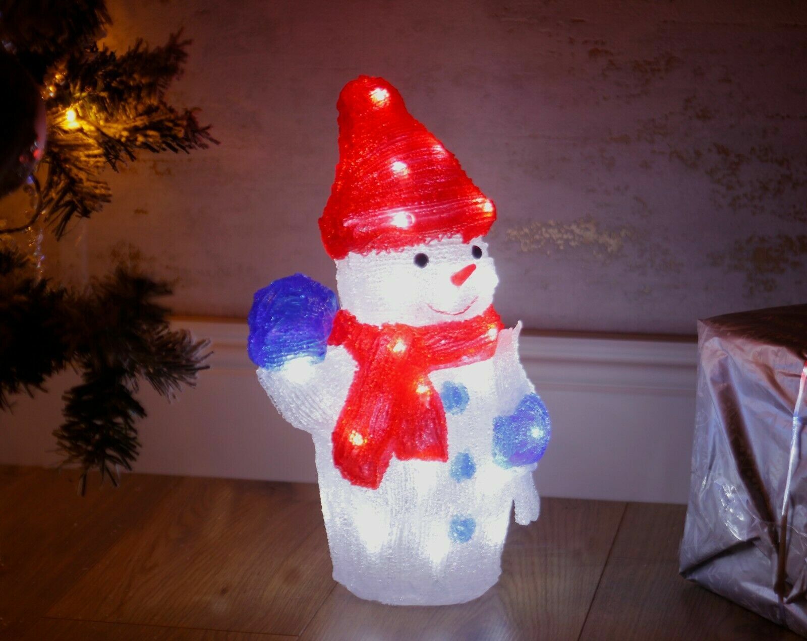 Christmas Snowman Acrylic LED Light Up Decoration Festive Indoor Outdoor Figurine Xmas