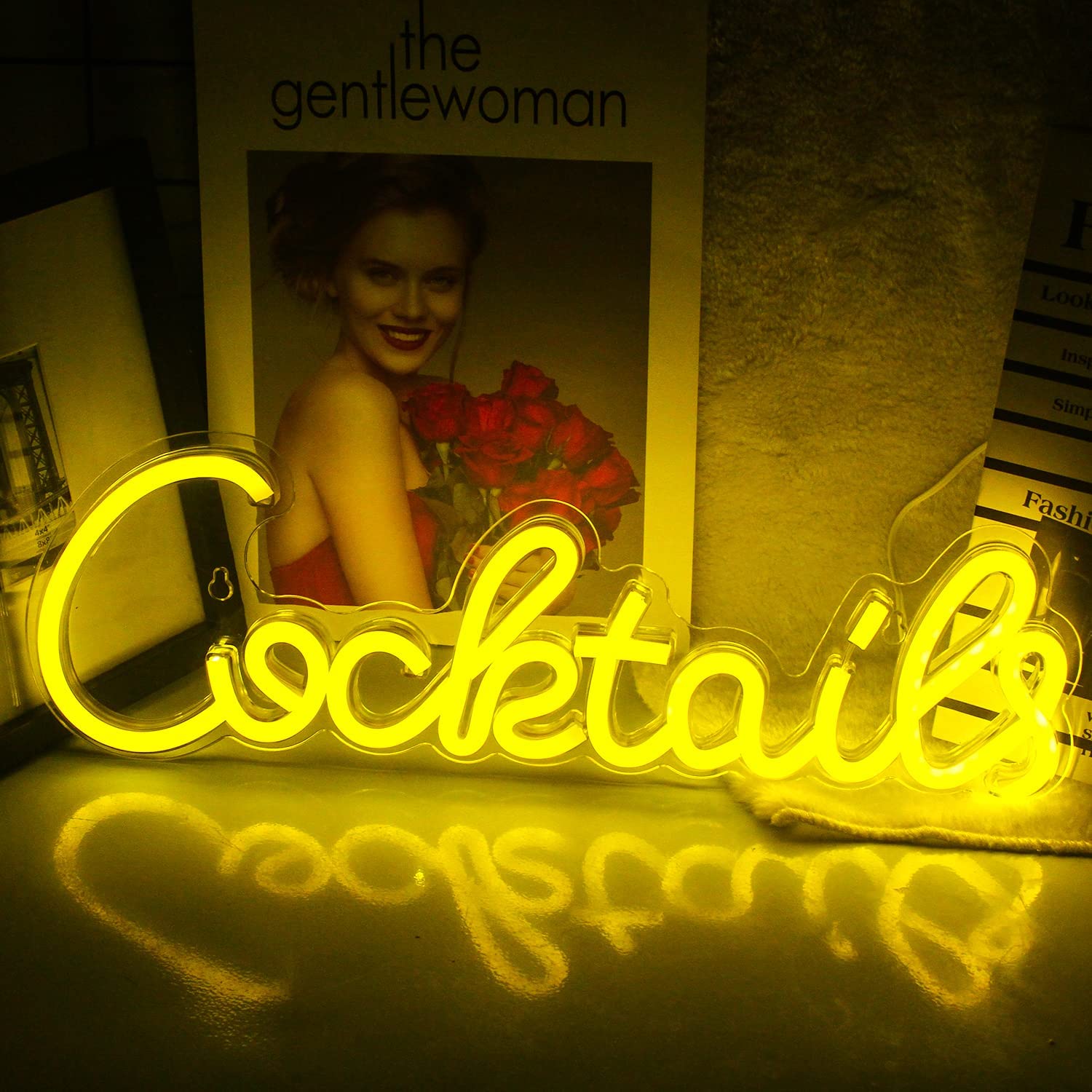 Neon Cocktail Sign