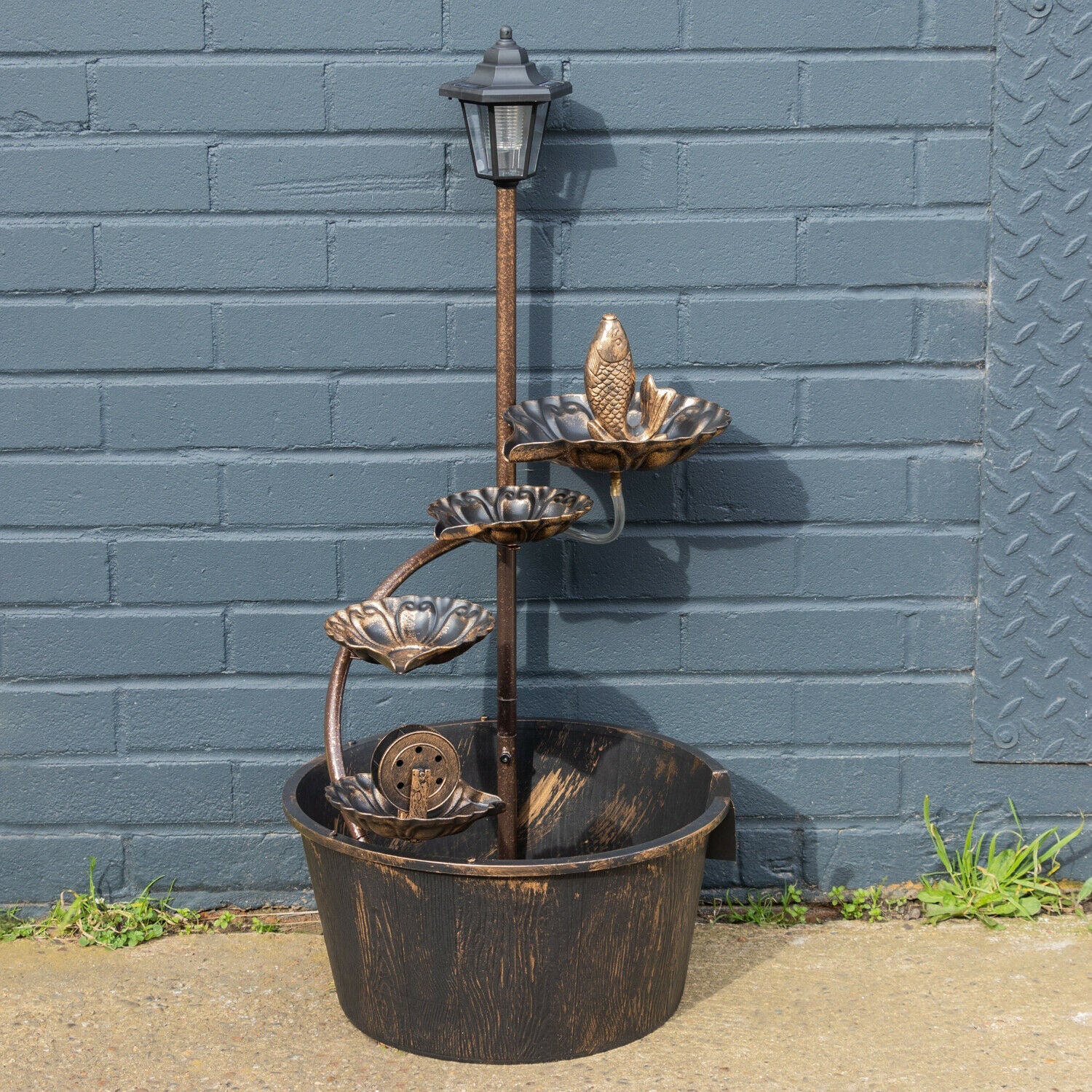 Water Fountain/Feature with 40W Solar Powered Light/Lamp, Mains Powered