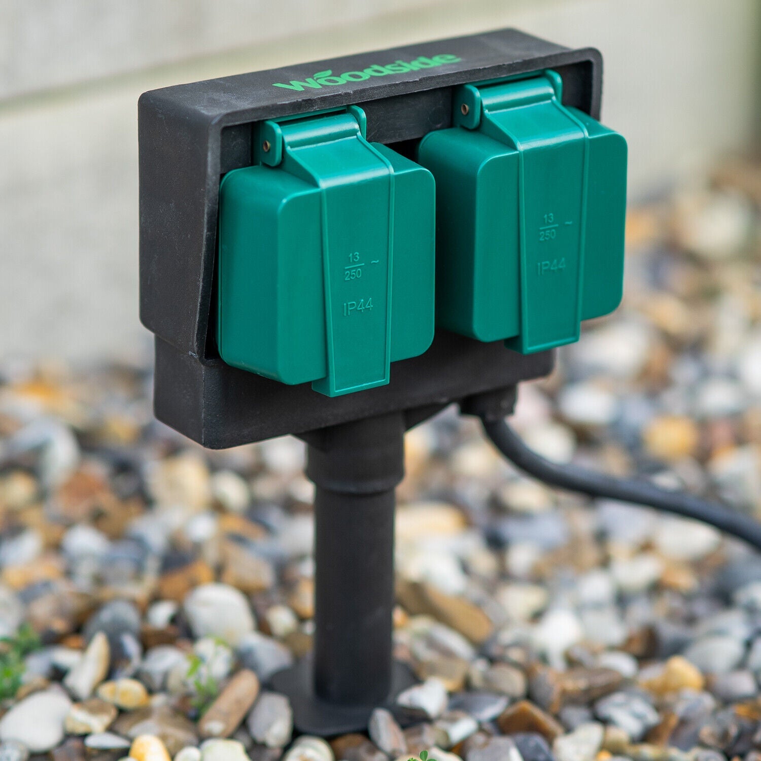 2 Way Outdoor Garden Sockets With 5m Cable Weather Proof Plug By Woodside